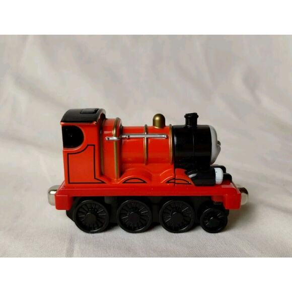 2009 Thomas the Train Talking Light Up James Diecast Train - GUC - Picture 1 of 5